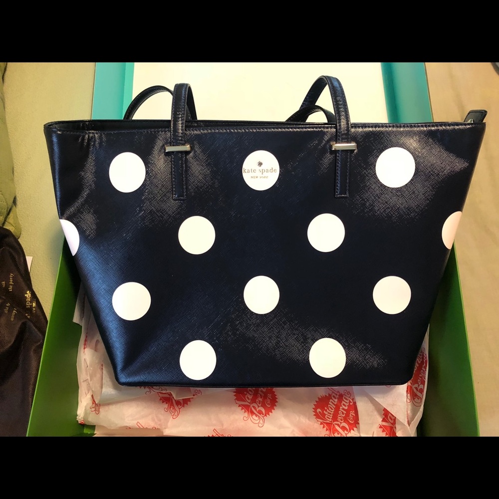 *BRAND NEW* Kate spade polka dot large